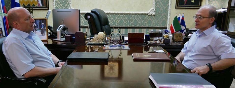 Начальник уфсб по чеченской республике. Начальник управления ФСБ России по Чеченской Республике. Начальник ФСБ по Чеченской Республике Кочнев. Начальник УФСБ по Чеченской Республике Игорь Кочнев. ФСБ по Чеченской Республике Холюшкин
